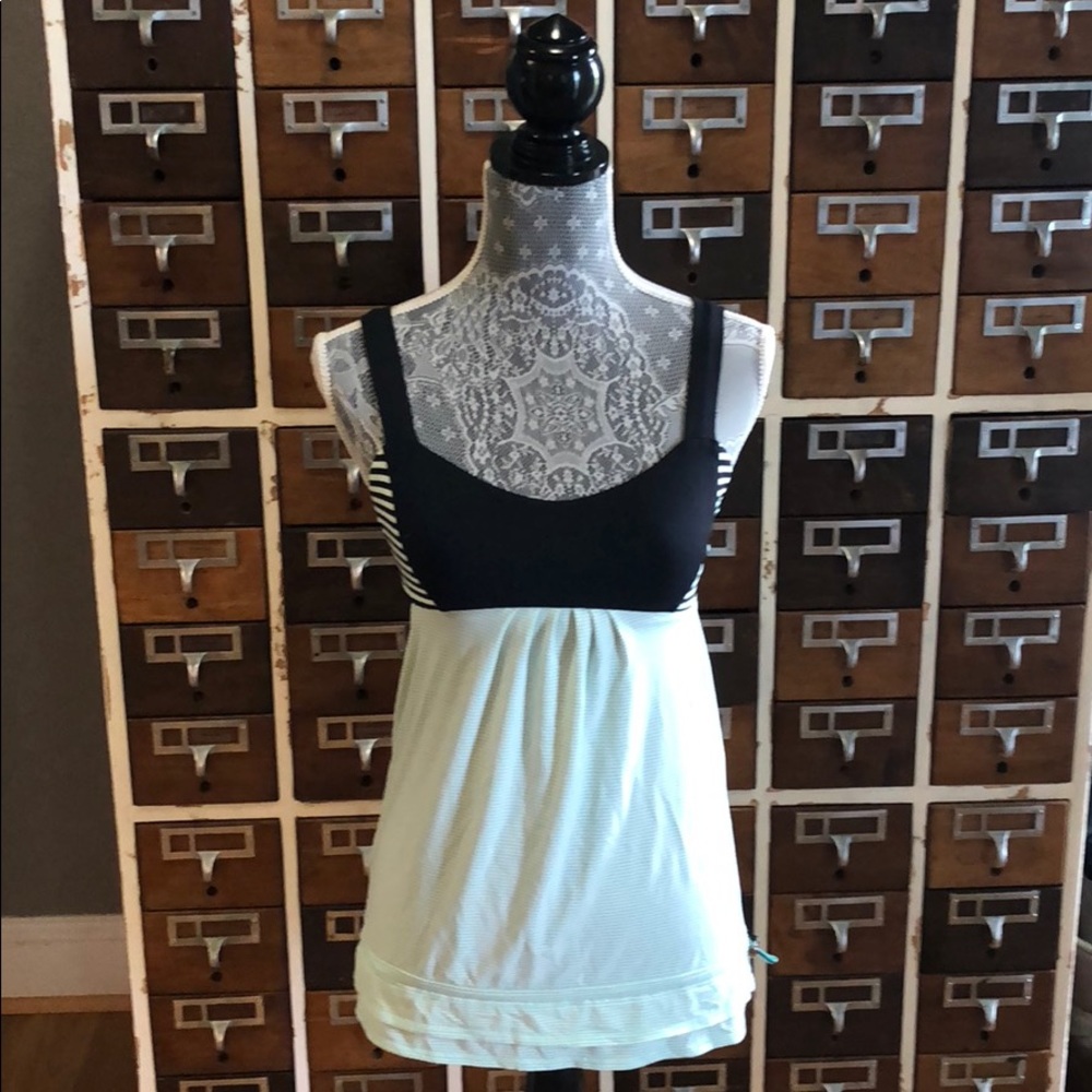Lululemon tank